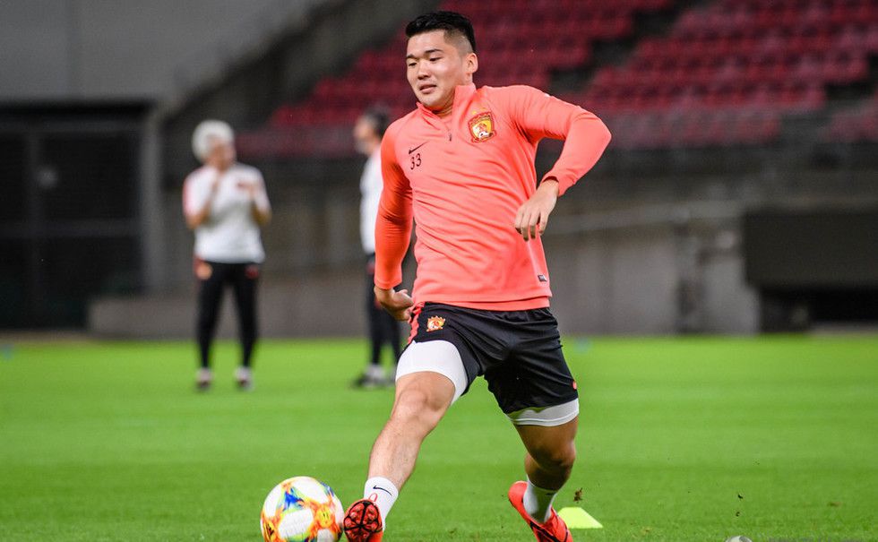 里程碑夜！布莱顿战术微调；亚冠今晨刷纪录；悬念犹存；临场指挥获称赞的简单介绍-米兰平台